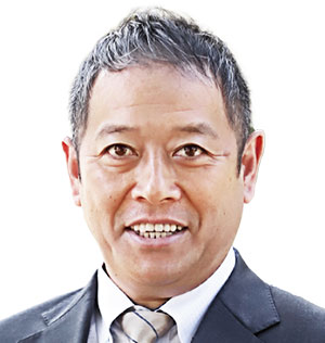 礒部 公一