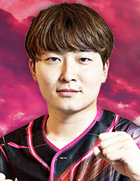 ビ*パ様 【プロスピA】 ダルビッシュチャレンジカップ優勝限定サイン入りバット スペース11 ダルビッシュ ミュージアム on X: 